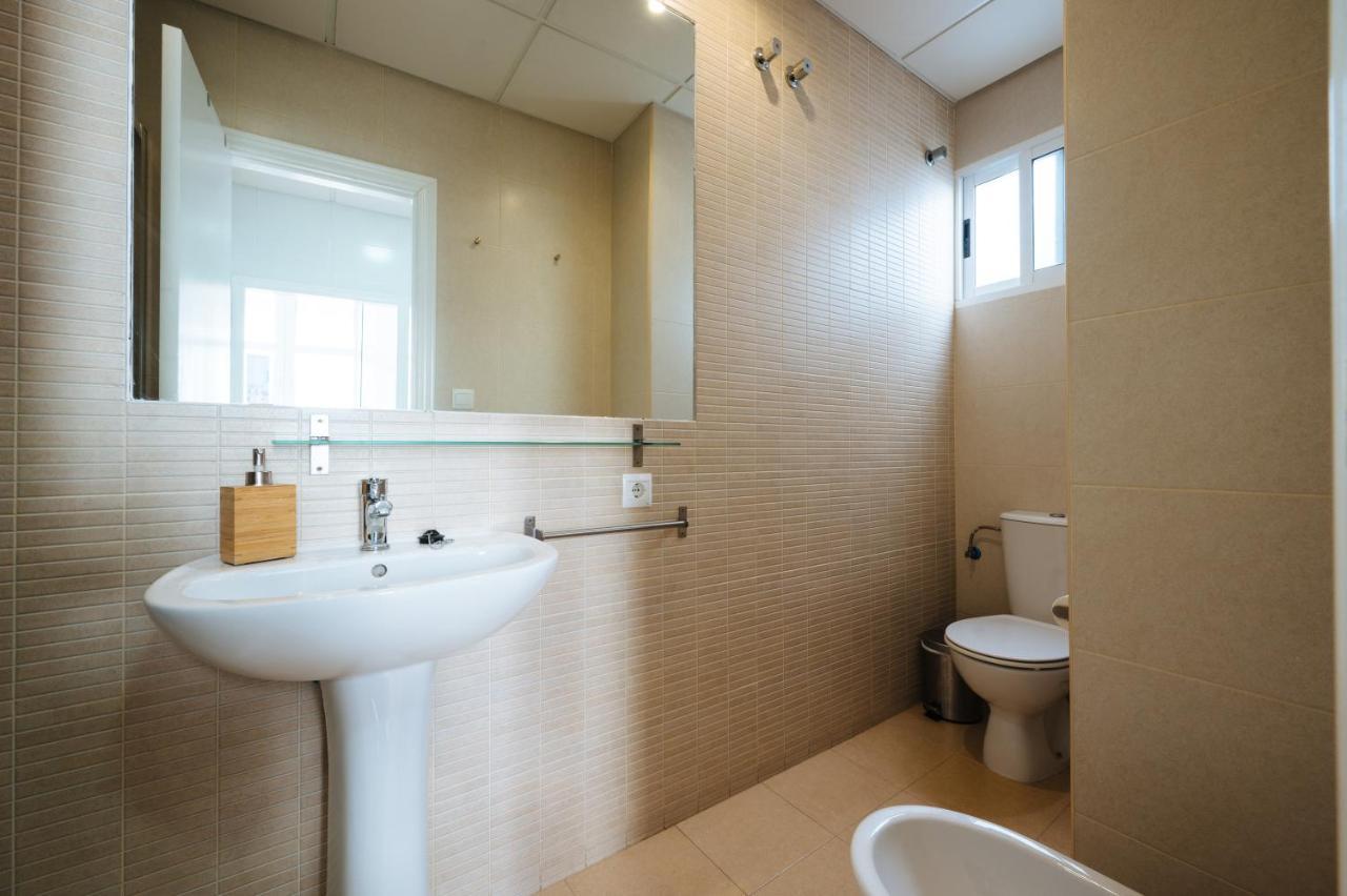 Hostly Rivero 2A Center Loft-Fibre-Communal Terrace-Parking Optional-Cless Sevilla Bagian luar foto